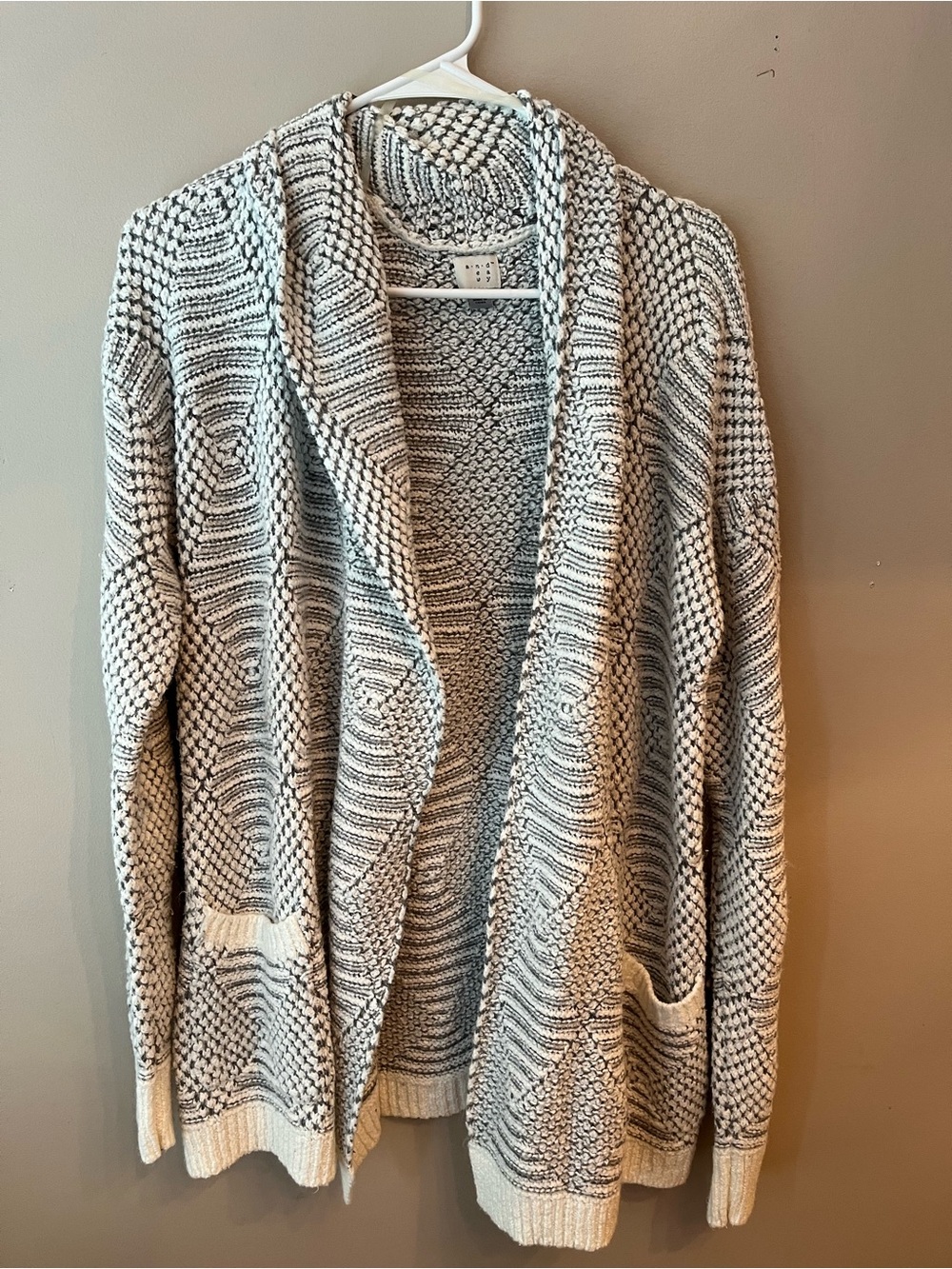 a new day Cream & Gray Open-Front Shawl Collar Cardigan